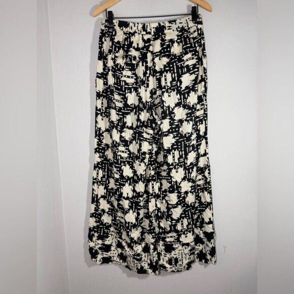 Anthropologie Lilka Prescott Black Motif Rayon Printed Wide Leg Pants Size M - Picture 6 of 7